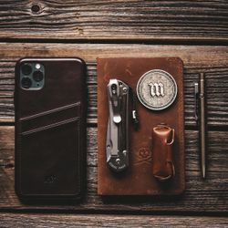 Iphone11 pro (32GB ,64GB ,128GB) factory unlocked 30Days warranty