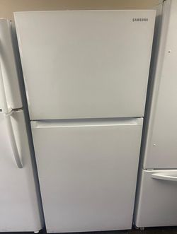 Samsung Top Mount White Fridge

