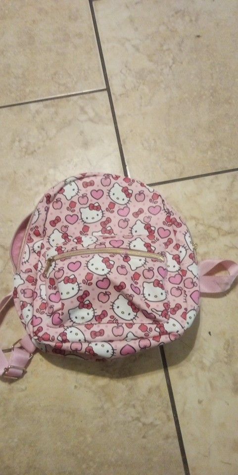 Hello Kitty Backpack Barely Use Little Girl