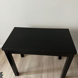 IKEA Extendable Dinning Table