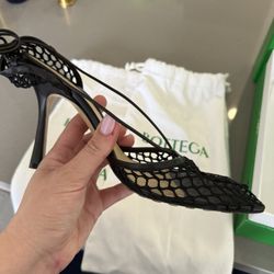 Bottega Veneta Stretch Lace Up
