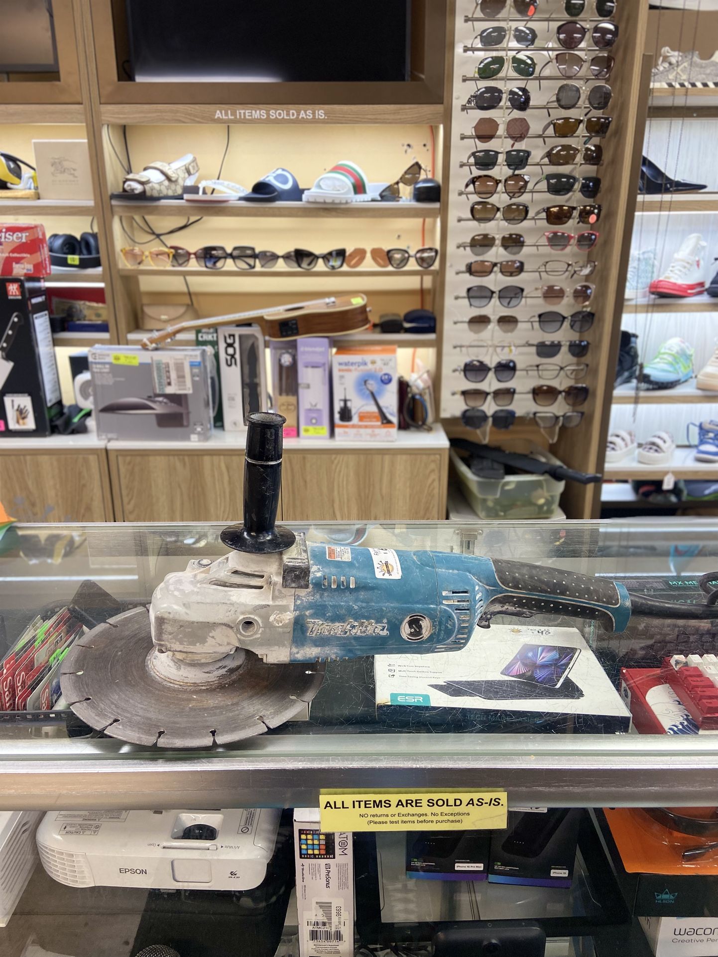 Makita Grinder Corded