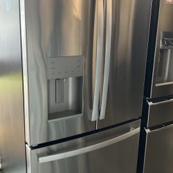 💥Great Deal💥25.6 cu. ft. French Door Refrigerator in Fingerprint Resistant Stainless Steel, ENERGS