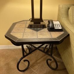 End tables (2)