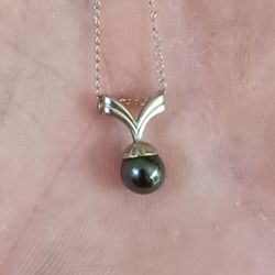 14k White Gold And Black Aegean Pearl Necklace