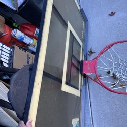 Adjustable Reg. Size Basketball Hoop.