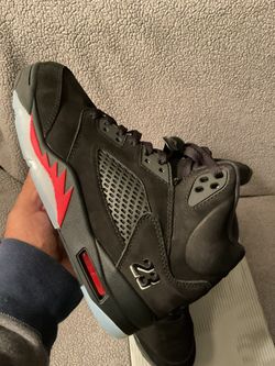 Jordan 5s “Halloween”