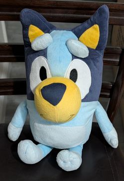 Brand new  disney medium size blucey ( never used ).