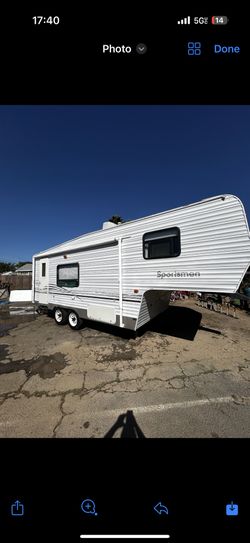 2007 Sportsmen 24' RV 5th Wheel Trailer