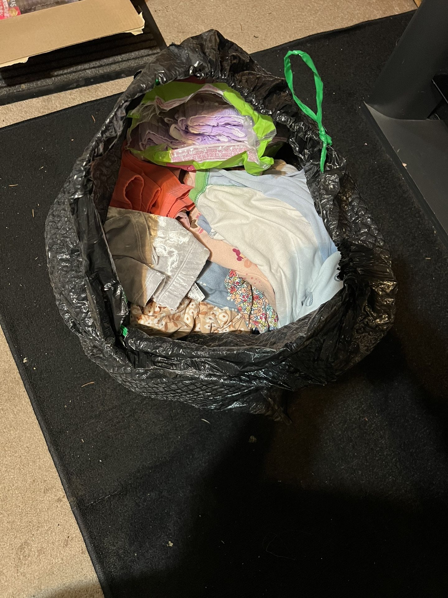 Bag Full Of 3T Girl Clothes