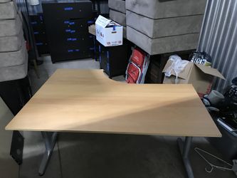 Wood office desk $30
