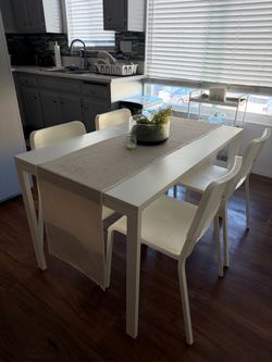 Dining Set
