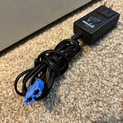 KID TRAX Charger 