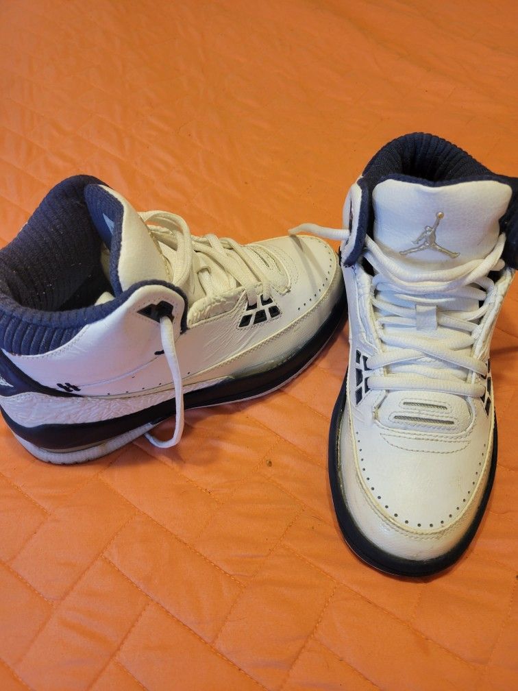 Jordan's In Like New Shap.