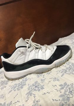 Air Jordan 11 “Easter“