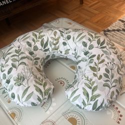 Nursing Pillows 