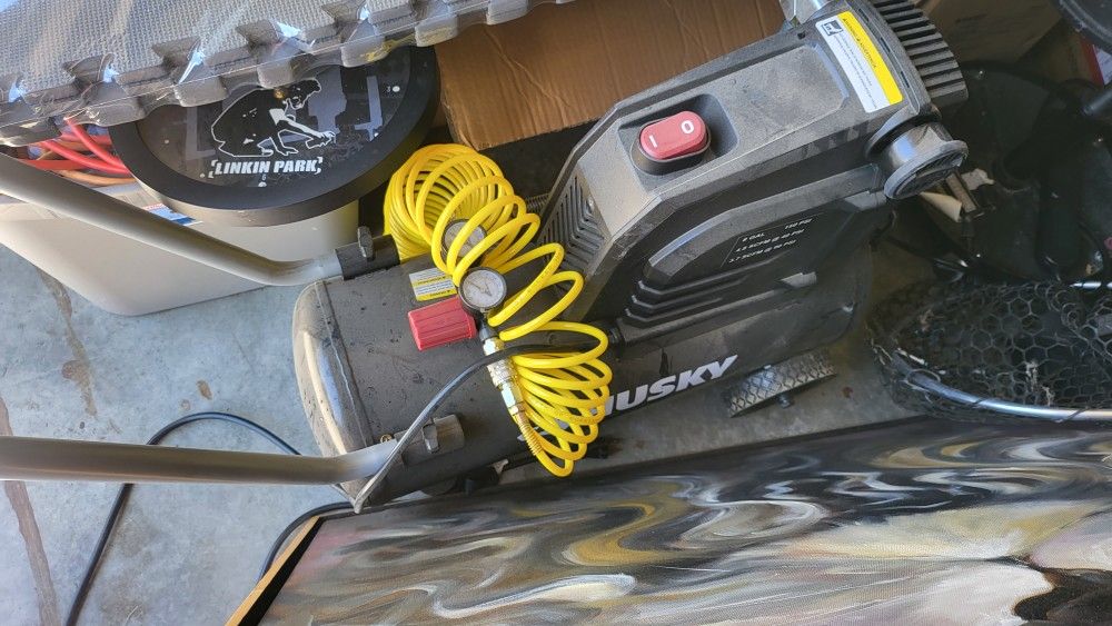 Husky Compressor 