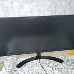 Wide Screen Monitor 