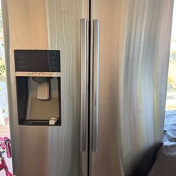 Samsung refrigerator