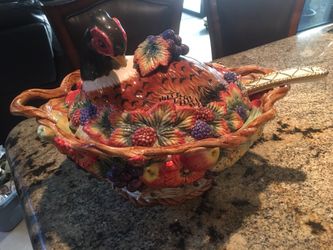 Fits & Floyd Tureen