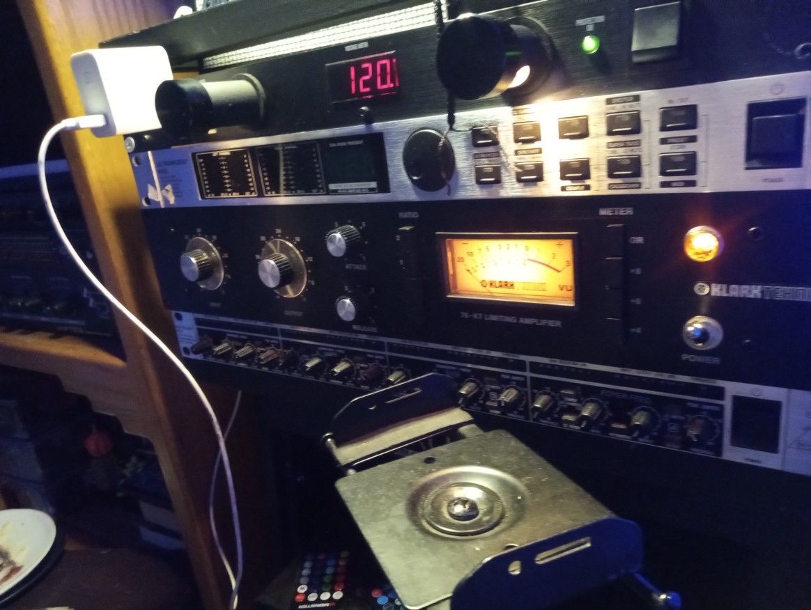 KT76 FET COMPRESSOR