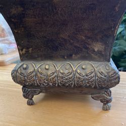 pot or vase