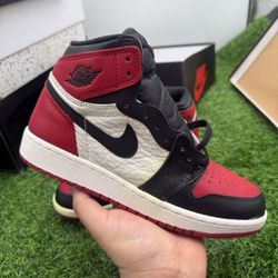 New Jordan 1 “Bred Toe” Size 5Y