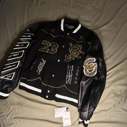Medium $300