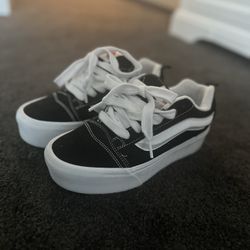 Black and White Vans Knu Skool
