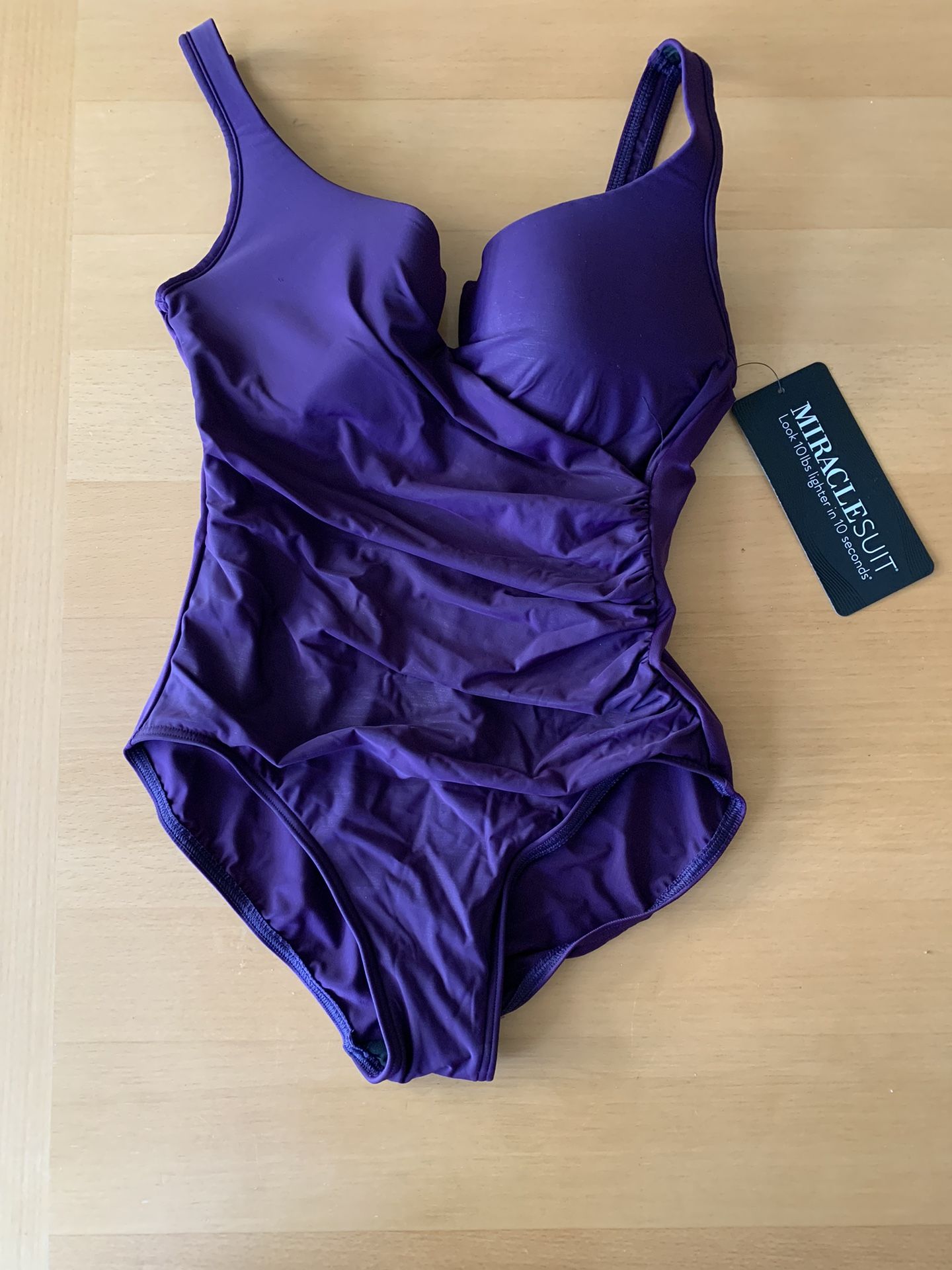 Miraclesuit “Must Have Escape” one piece swimsuit size 12