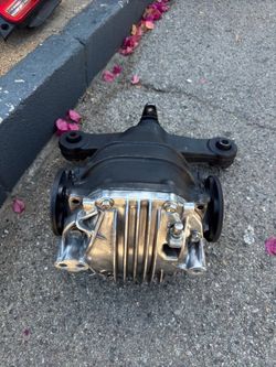 2003 Lexus GS300 RWD Differential OEM – Complete