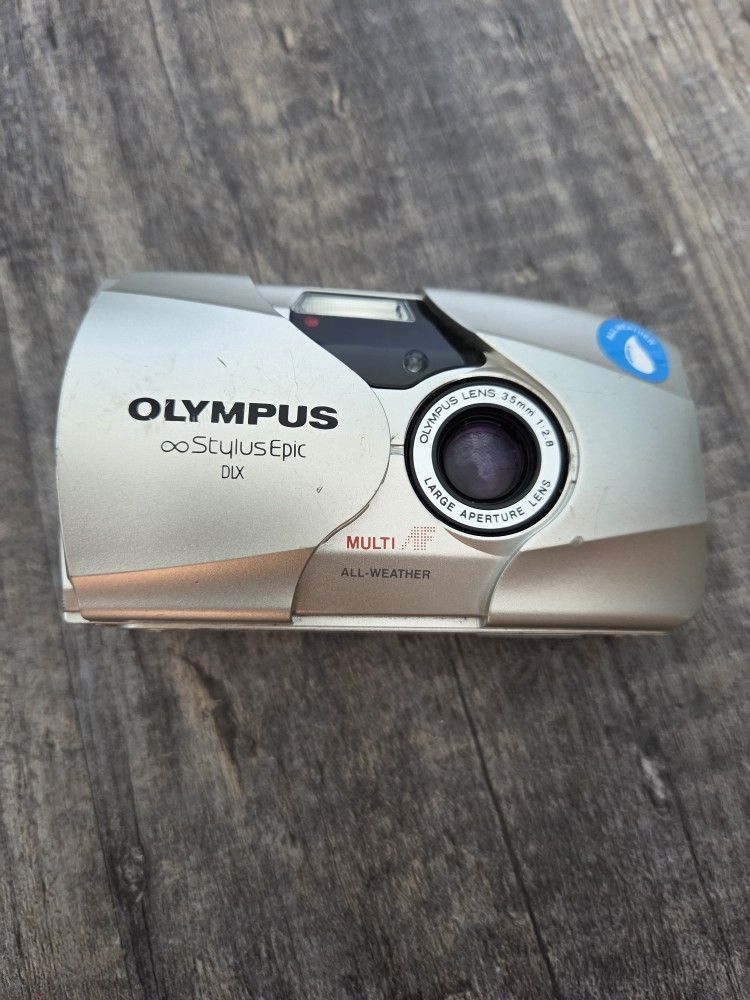 Olympus Cameras Stylus Epic DLX 35mm infinity Zoom~ AS IS (p)