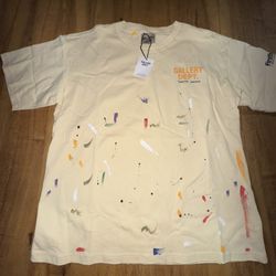 Gallery Tee