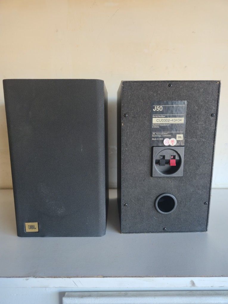 JBL J50 Bookshelf Speakers (Pair) - Made in USA, 8 Ohm