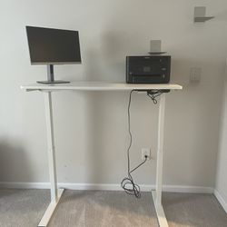 Electric Standing / Height Adjustable Desk - MOVING