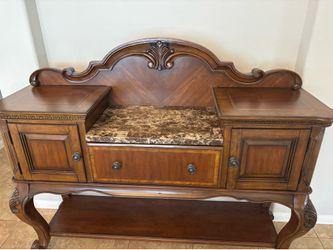 Fairfield dining room set :