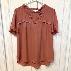 🍑 Pretty peachy orange salmon coral blouse shirt with ruffle & buttons