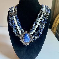 Novadab Blue And White Stone Chunky Necklace 