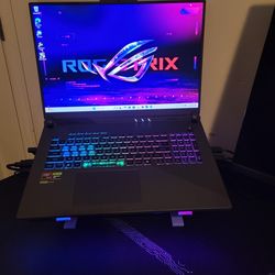 ASUS ROG Strix G18 (2025) Gaming Laptop