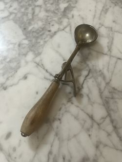 Early 1900s Vintage Antique Gilchrist Ice Cream Score