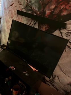 2 Matching Hisense TVs – Great Condition – Selling Together