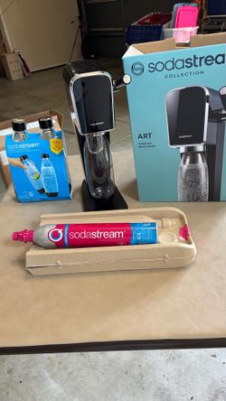 Soda Stream Sparkling Water kit