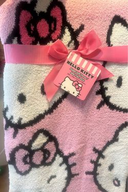Hello Kitty Pink Knitted Throw 