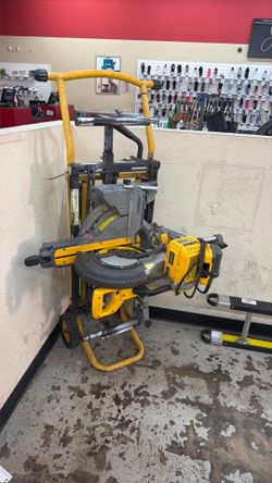 Dewalt compund saw