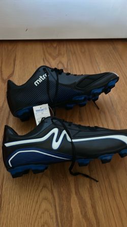 Men’s soccer cleats