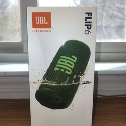 JBL Flip 6 Mini Portable Wireless Bluetooth Outdoor Stereo green