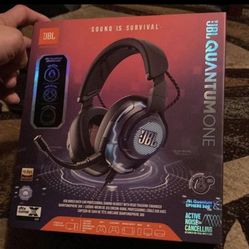 JBL Quantum ONE Gaming Headset NIB*