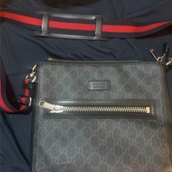 Men’s Gucci Handbag