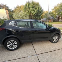 Nissan Rouge Sport