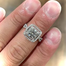 14K White Gold Diamond Engagement Ring